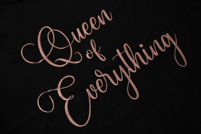 Dámske bavlnené tričko - Queen of Everything