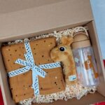 Darčekový box k narodeniu dieťatka - Žirafa Raffi